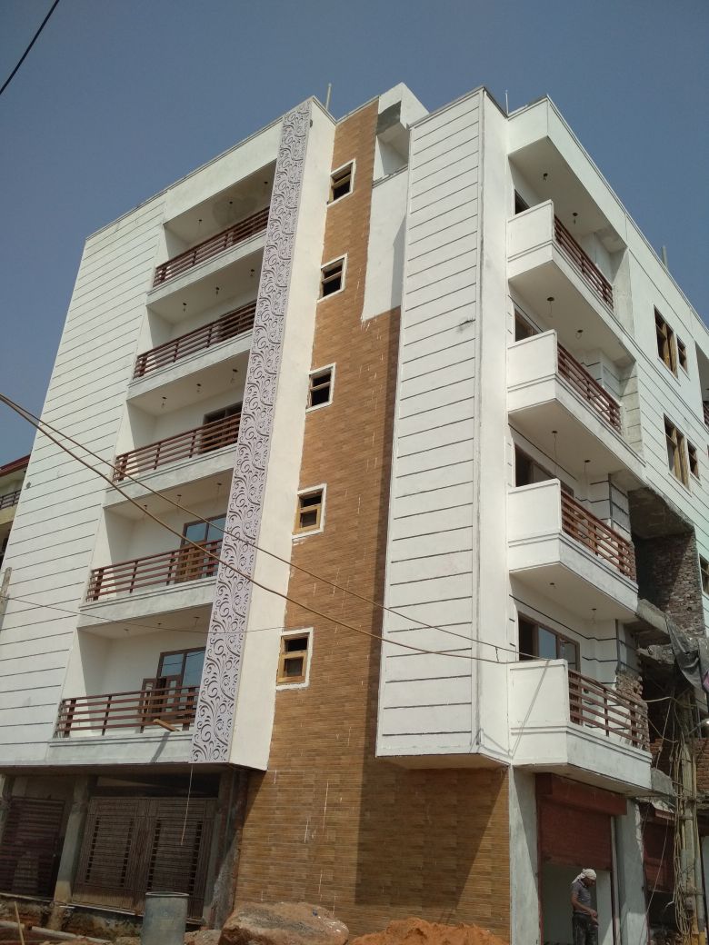 High-quality residential construction by Saluja Contract in Delhi